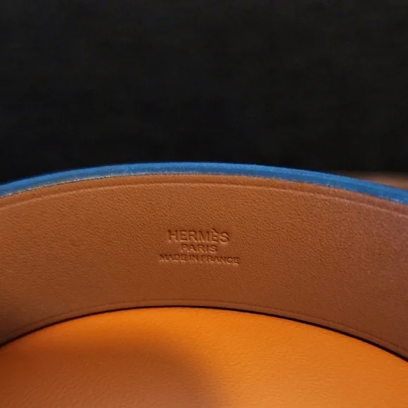 HERMES Dark Green Calfskin Leather & Palladium Cuff Bracelet w/Grey Latch Clasp - Picture 3 of 6